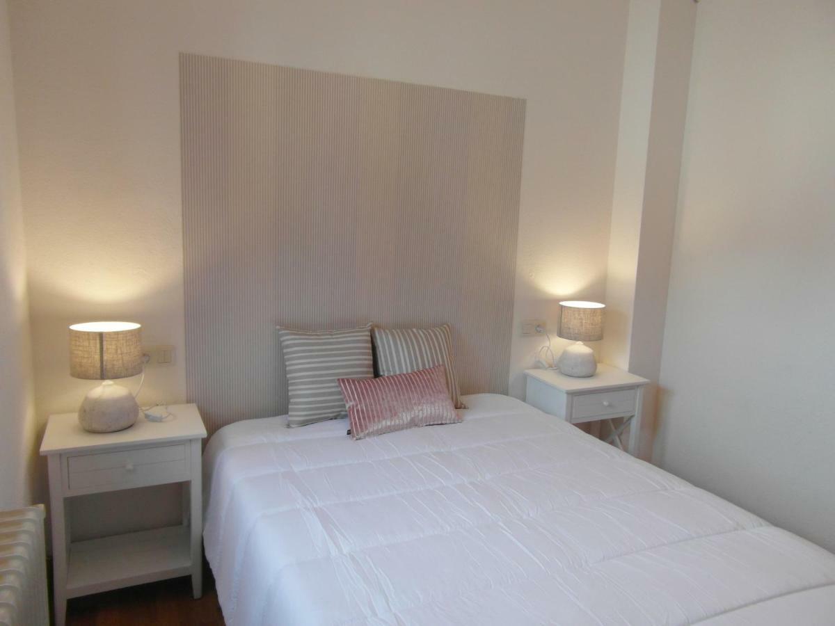 B18 - Edif Perramo - Villmor Appartement Benasque Buitenkant foto