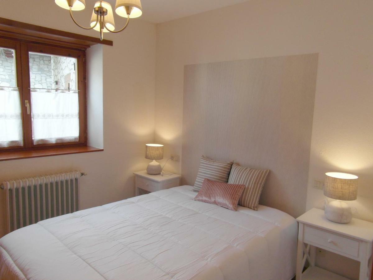 B18 - Edif Perramo - Villmor Appartement Benasque Buitenkant foto